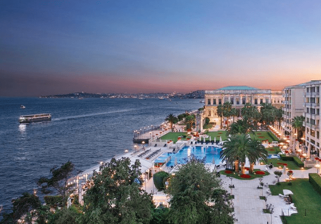 piscine hotel istanbul turquie ciragan 3